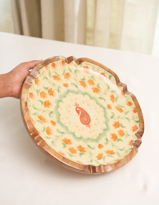 A Suhani Platter : Orange Green