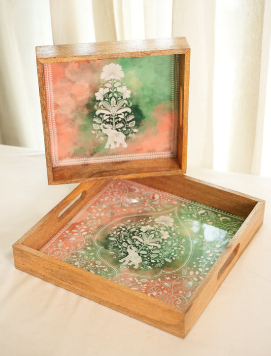 A Nakkashi Set Of 2 Serving Trays