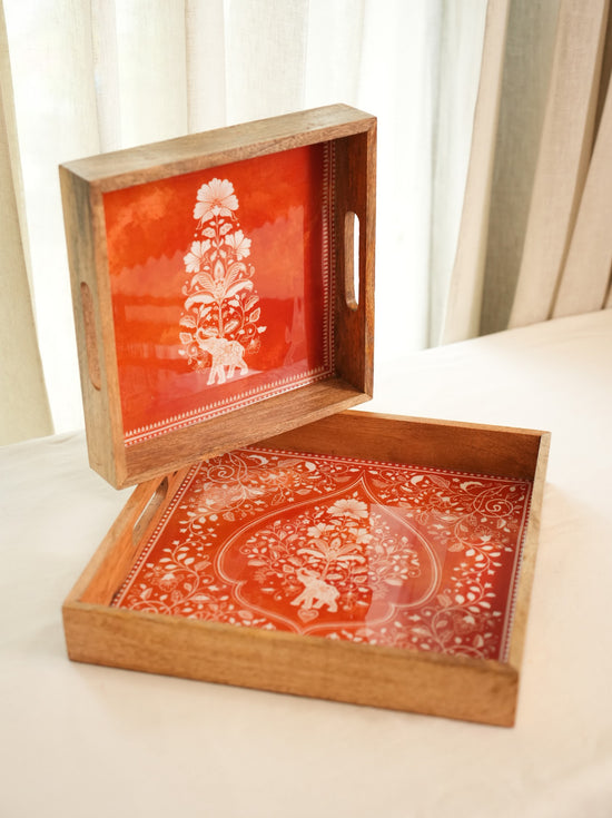 Nakkashi Combo Of 2 Serving Tray - Orange