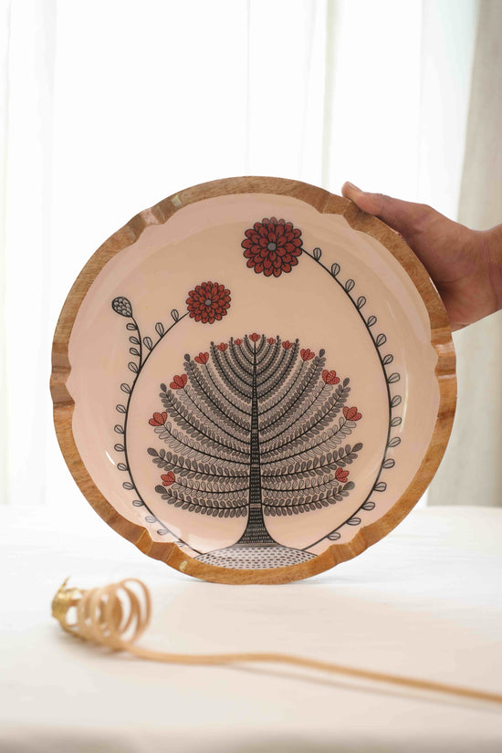 A Tree Of Hope Round Platter : Ivory Red
